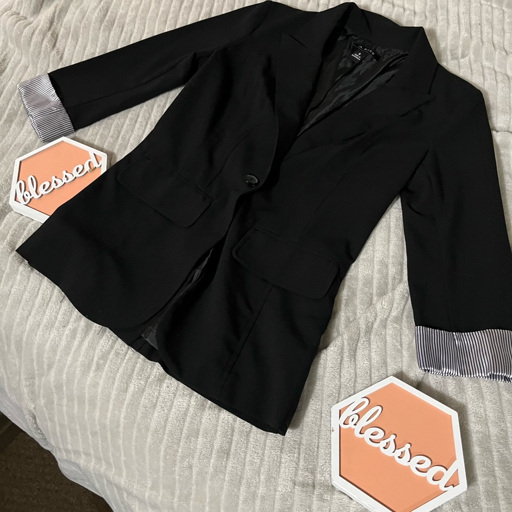 Black blazer